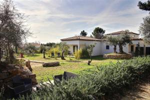 B&B / Chambres d'hotes La Villa Aux Oliviers : photos des chambres