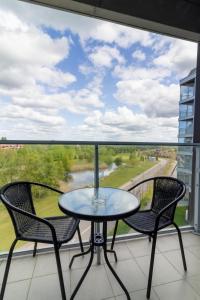 Elija Swan-Toy Apartments