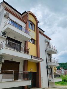 Obzor Tatyana Apartaments Bonjour