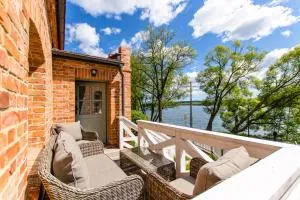 DOMKI APARTAMENTOWE CHMIELÓWKA - Łapalice