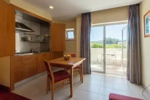 Amazonia Palmela Apartamentos Turisticos - Penteado