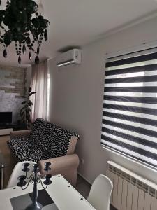 Studio room in Airport Apartments