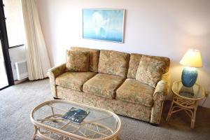Apartment room in Maui Vista 2207