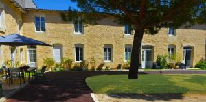 B&B / Chambres d'hotes Jardin d'arcy - chambres d'hotes avec piscine et SPA : photos des chambres