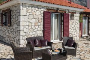 Trapezaki Garden Villas