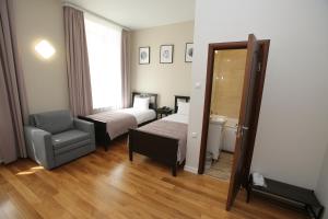 Comfort Twin Room room in Prestige Center