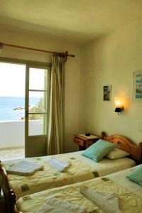 Vrohaki Studios & Rooms Paros Greece