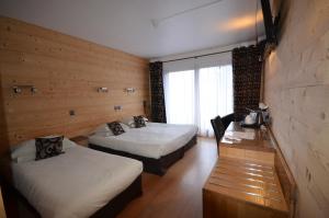 Hotels Hotel Edelweiss : photos des chambres