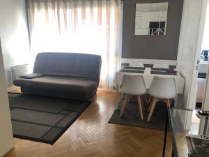 Hyper-Centre historique avec possibilité de réservation parking