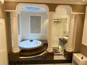 Phước Hưng 1 Hotel
