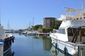 Appartements Studio Hyeres : photos des chambres