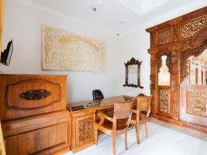 Collection O 3468 Ndalem Gusti Ayu