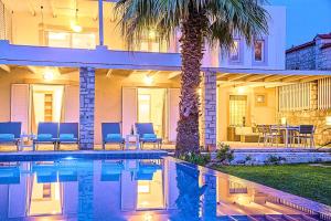 Cretan Mansion with Heated Swimming Pool Chania Greece