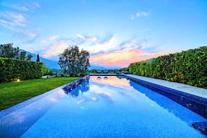 Cretan Mansion with Heated Swimming Pool Chania Greece