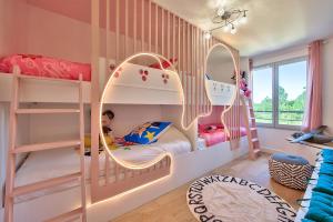Maisons de vacances MickeyRelax - House Spa Sauna next Disneyland Paris : photos des chambres