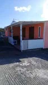 Charming studio with sea-view terrace in Souillac - 22 m². - Bénarès