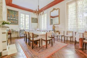 Maisons d'hotes Chateau d'Avesnes - Le Castelet : photos des chambres