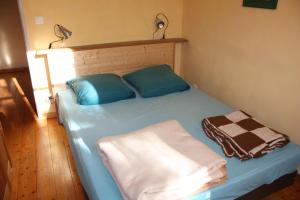 B&B / Chambres d'hotes Valcaris: gites, chambre d'hotes et tables d'hotes : photos des chambres