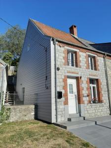 Maisons de vacances Maison de campagne en pierre bleue-WIFI et parking : photos des chambres