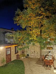 ZEVKLİLER ALAÇATI hotel