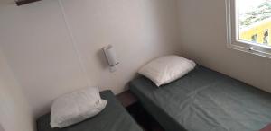 Campings mobil-home camping 4 **** : photos des chambres