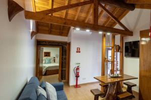 Casa Largo S Lourenço e Casa da Videira