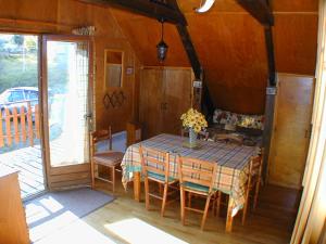 Chalets chalet ST PIERRE DELS FORCATS : photos des chambres