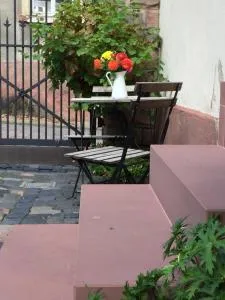 Alte Schule Wachenheim im Zellertal - Bockenheim