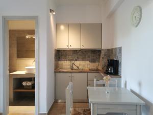 Helen's Minimal Studios & Apartments Paros Greece