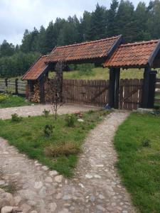 Malowniczy Zakątek w Dercu