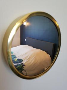 B&B / Chambres d'hotes La Belle Jaune- bed and breakfast : photos des chambres