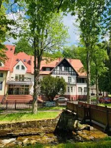 Willa Jarzębina - 杜什尼基-兹德鲁伊