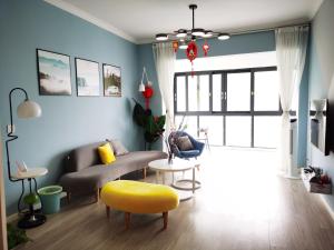 Manxuan Apartment (East River Lake 180 Degree River View Room), Apartmány - Zixing