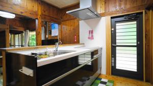 Okinawa Island Mannaya -SEVEN Hotels and Resorts- 1-Star Accommodation lobby