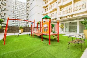 Skyland Sentul Tower Apartment