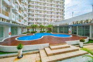Skyland Sentul Tower Apartment
