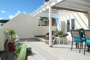 Playa Roca penthouse. Great sea views!