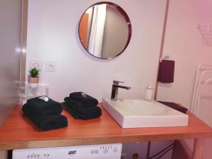 Appartements Appart'Hotel Bugey : photos des chambres