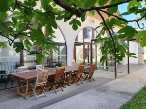 GITE LES ARCHES - 沙萨尼