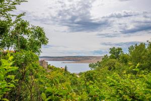 Apatmani Jugo i Bura