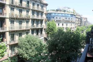 New flat in the center-Eixample Passeig de Gracia