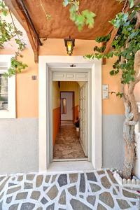 Aeolia apartments Syros Greece