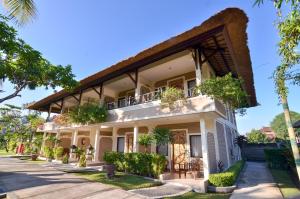 Aneka Lovina Villas & Spa