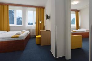 Family Room with Private Bathroom room in Atlas Hotel Garni