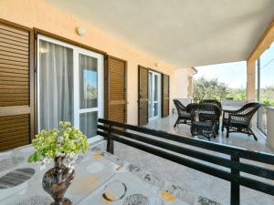 Holiday Home Mia by Interhome 