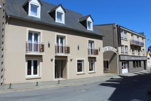 Hotels Hotel Des Tilleuls : photos des chambres