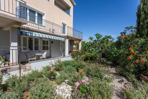 Apartments Villa Ana