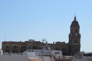 CITY CENTER CATHEDRAL VIEWS & FREE wifi