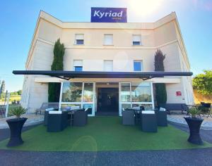 Hotels Hotel Kyriad Brive Ouest : photos des chambres