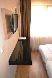 Budget Double Room room in Istanbul Comfort Hotel